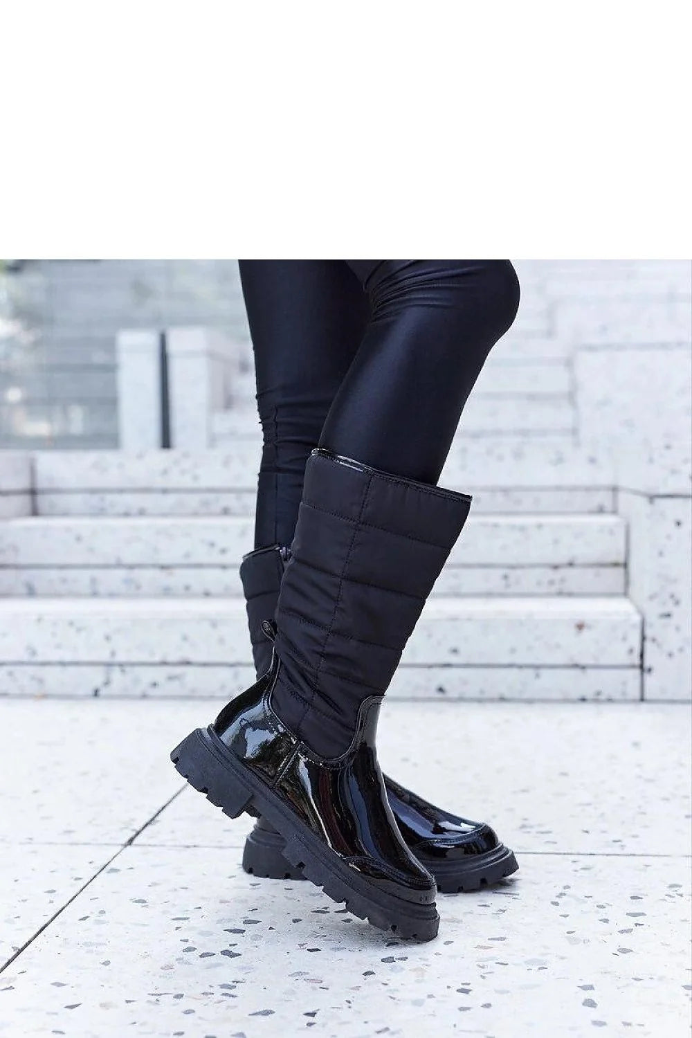Bottes cuissardes noires cuir verni chic semelle épaisse élégantes confort hiver urbain femmes