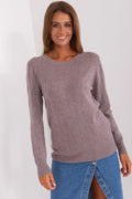 Pull pour femmes design épuré motif géométrique coton doux manches longues col rond coupe ajustée couleur taupe mode moderne