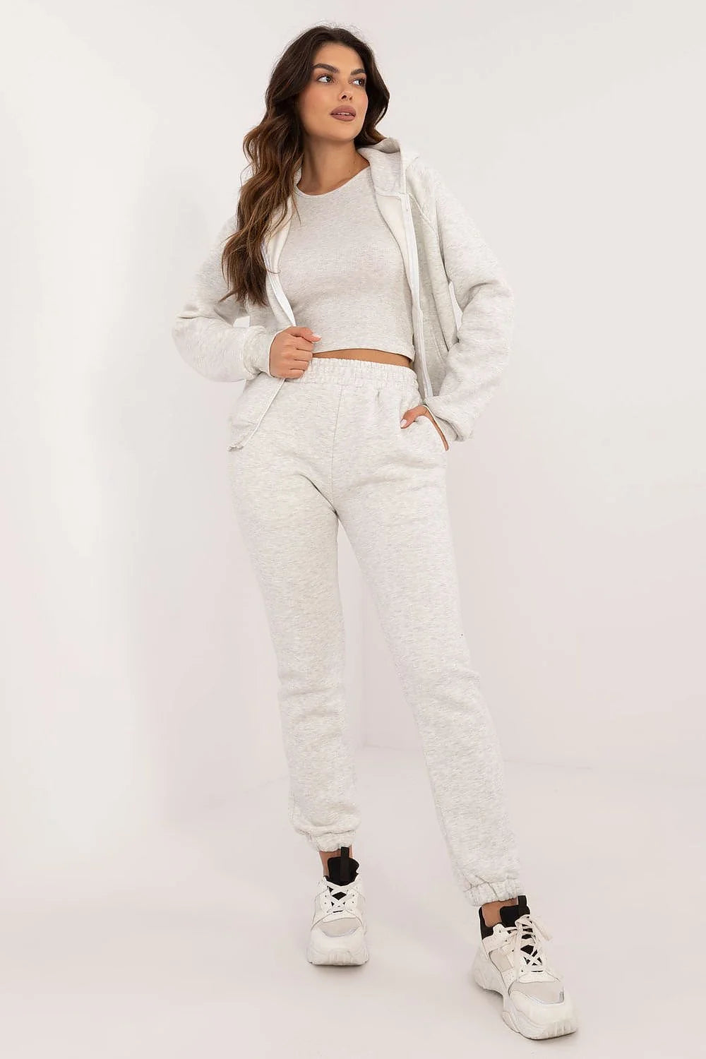 Ensemble de survêtements pour femmes en coton et polyester, style casual sportif, couleur grise claire, pantalon taille haute, hoodie zippé, crop-top ajusté