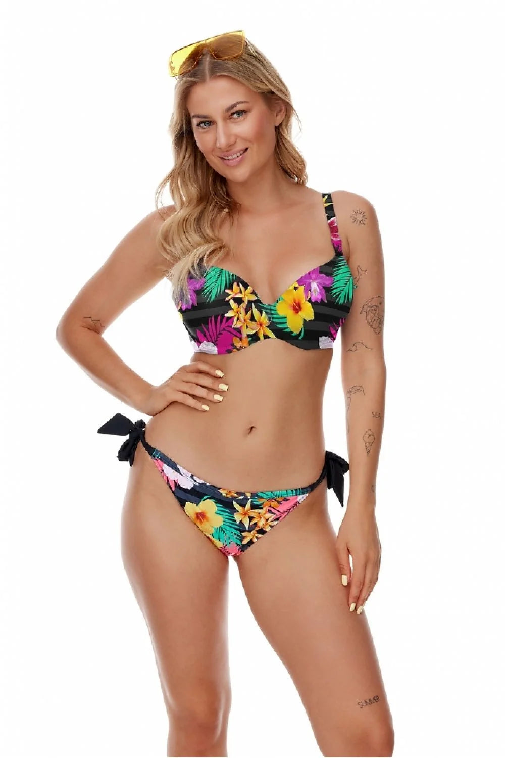 Maillot de bain deux pièces femme motif floral tropical couleurs vives bikini classique tailles 36-42 élasthanne polyamide plage piscine