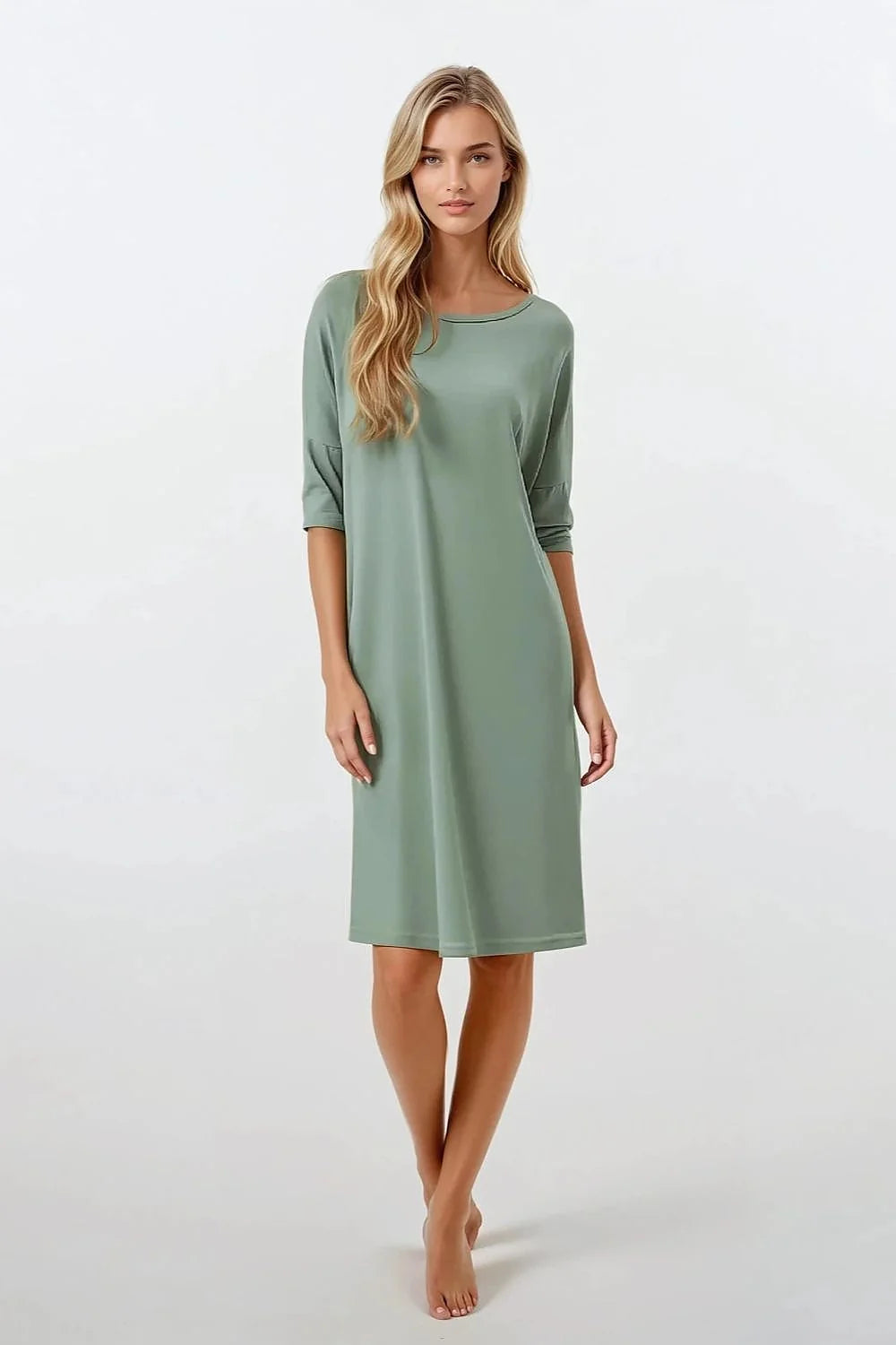 robe femme minimaliste vert sauge longueur genou manches mi longues viscose fluide extensible coupe droite ample encolure ronde élégant