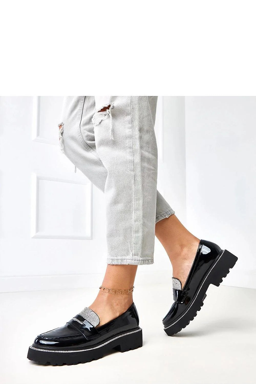mocassins femme vernis noir simili cuir slipon bout rond zircons brillants semelle crantee epaisse caoutchouc talonstable