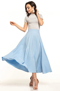 jupe circulaire rétro années1950 polyester élasthanne bleu pastel taille haute cintrée évasée midi tombé fluide drapé zippée dos élégante féminine