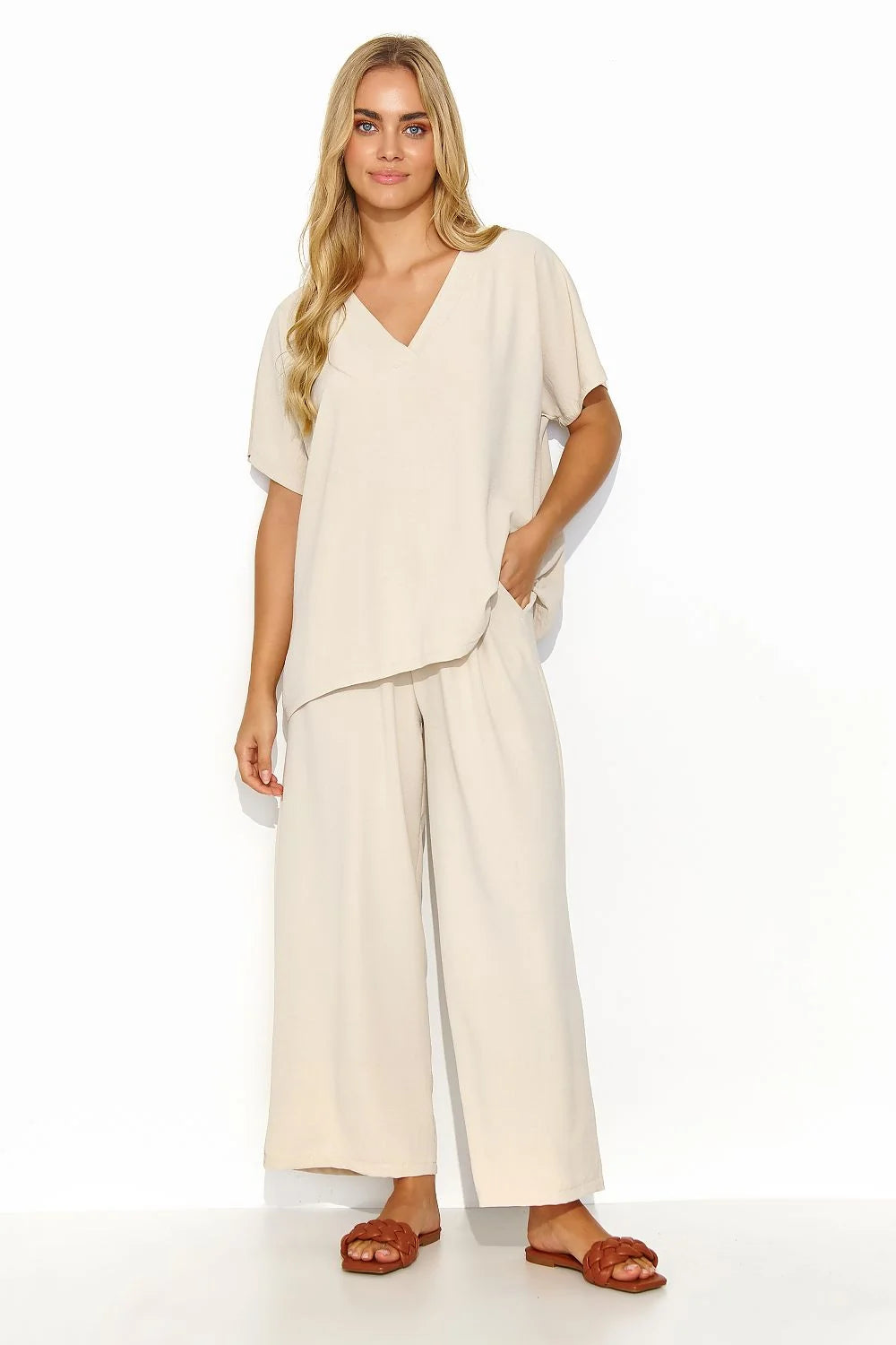 ensemble Makadamia femme beige crème loungewear top oversize colV manches courtes pantalon palazzo taillehaute coupe relaxed longueur cheville tissu fluide