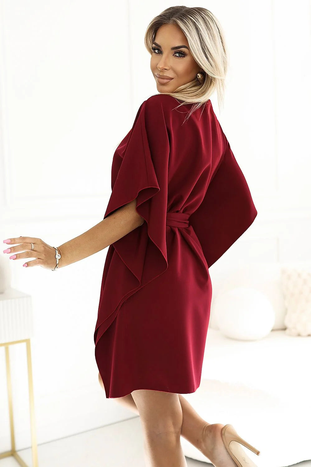 Robe de jour féminine Sofia Numoco couleur bordeaux tissu doux taille ajustable fabrication Pologne femmes occasion多种