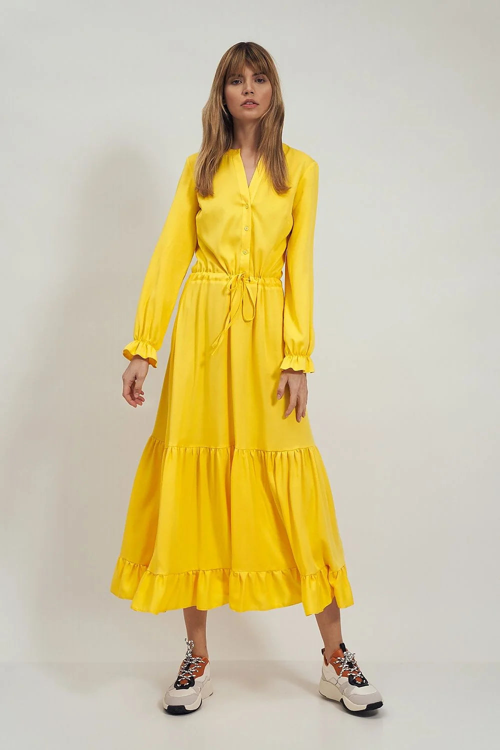 Robe longue évasée viscose jaune élégante boutonnée col V ceinture ajustable femme chic décontractée