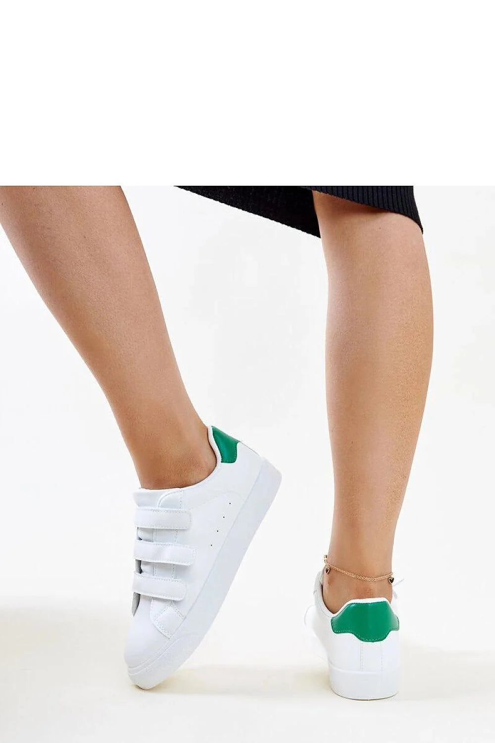 Baskets mode femmes blanches vert cuir suedette semelle caoutchouc blanc fermeture scratch confortable style décontracté sportswear