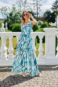 Robe de jour Roco Fashion style_wrap V-neckline manches_sans taille_fittée jupe_A_line motif_abstrait bleu_et Blanc occasion_summer_feminine