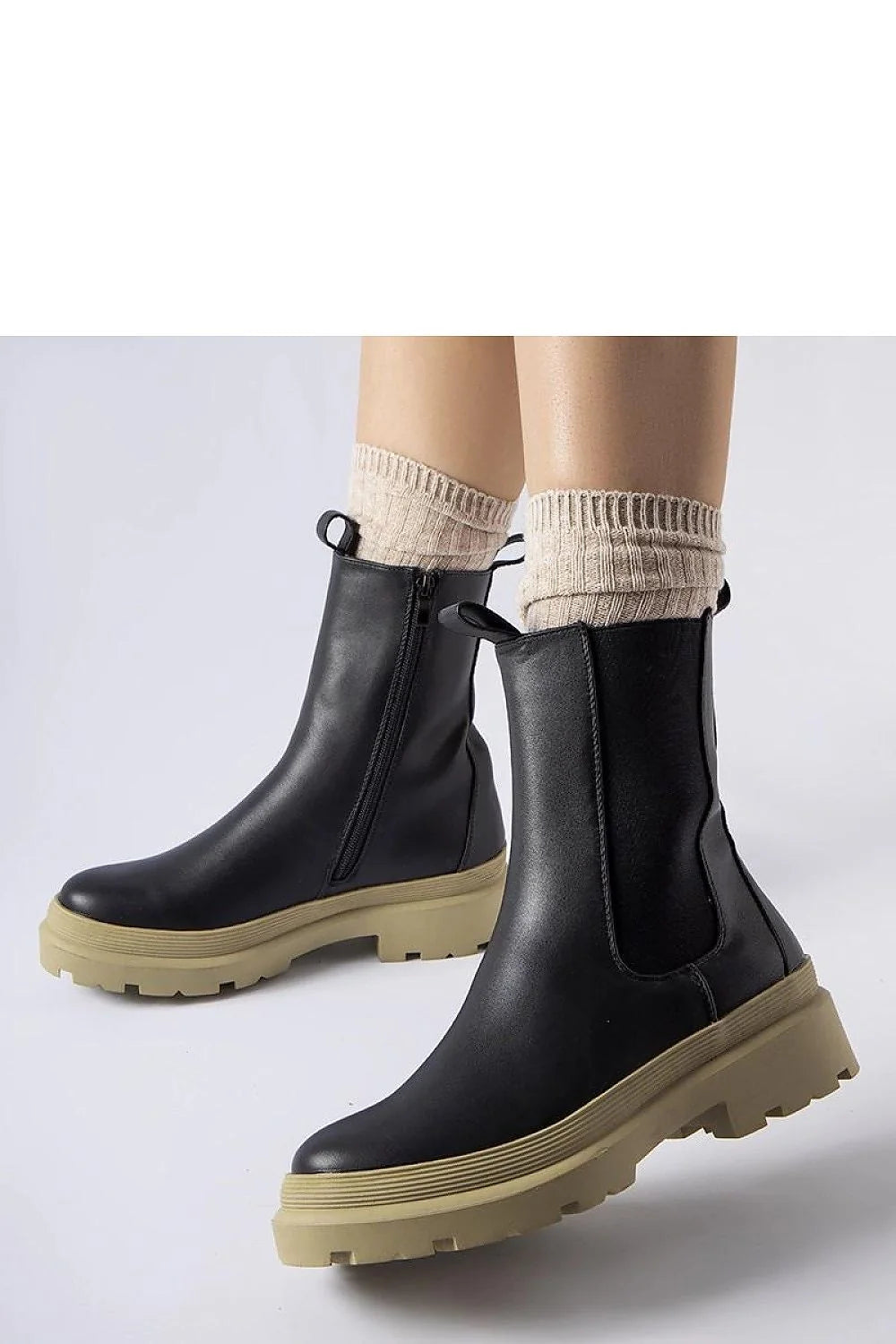 Bottines femmes cuir haute tige élégante moderne urba contemporain semelle beige crantée confort polyvalente occasions