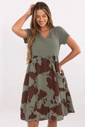 Robe d'été évasée camouflage vert olive manches courtes col en V jersey côtelé poches latérales mode casual chic femmes occasionnels été quotidien