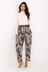 pantalon femme taille haute fuselé ceinturé boucle rectangulaire poches latérales camouflage gris beige noir viscose polyester elasthanne fluide texturé urbanchic