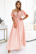 robe cocktail longue fluide satinée rose pêche cache coeur encolure V croisée buste plissé manches papillon ceinture nouée cintrée