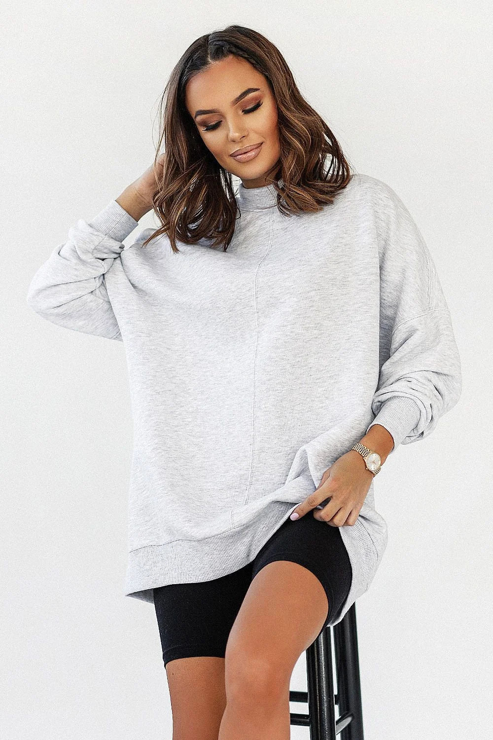 Sweatshirt IVON femme oversize coupe ample coton élasthanne confortable style minimaliste