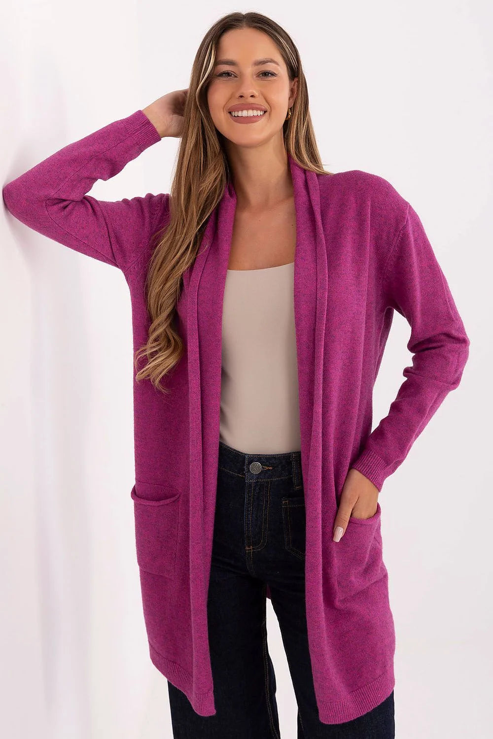 cardigan gilet femme fuchsia maille fine col châle manches longues coupe décontractée poches plaquées bords côtelés ourlet longueur mi cuisse