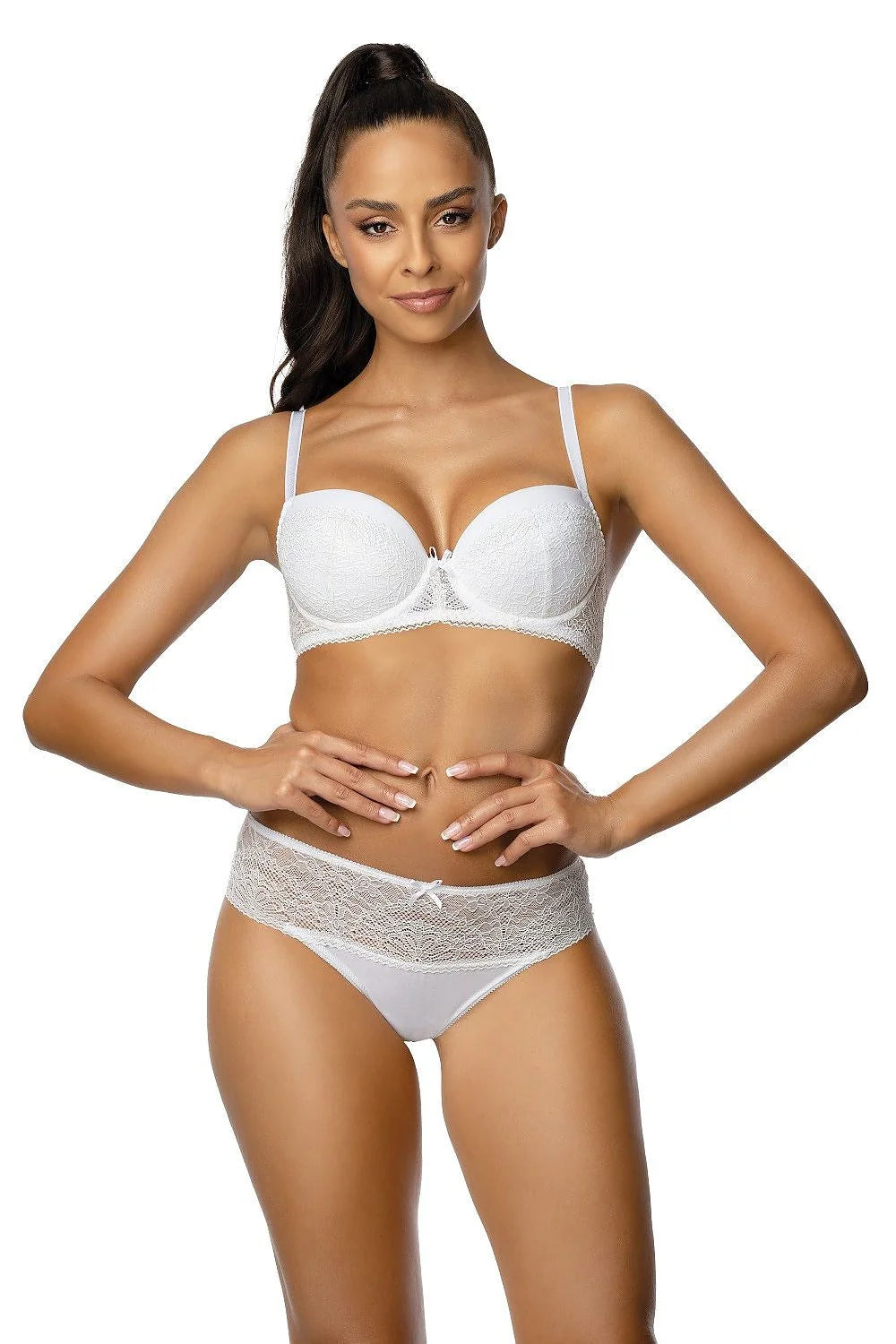 Culotte féminine élégante en dentelle blanche floral style bikini large ceinture nœud décoratif coton élasthanne polyamide confortable taille ajustable