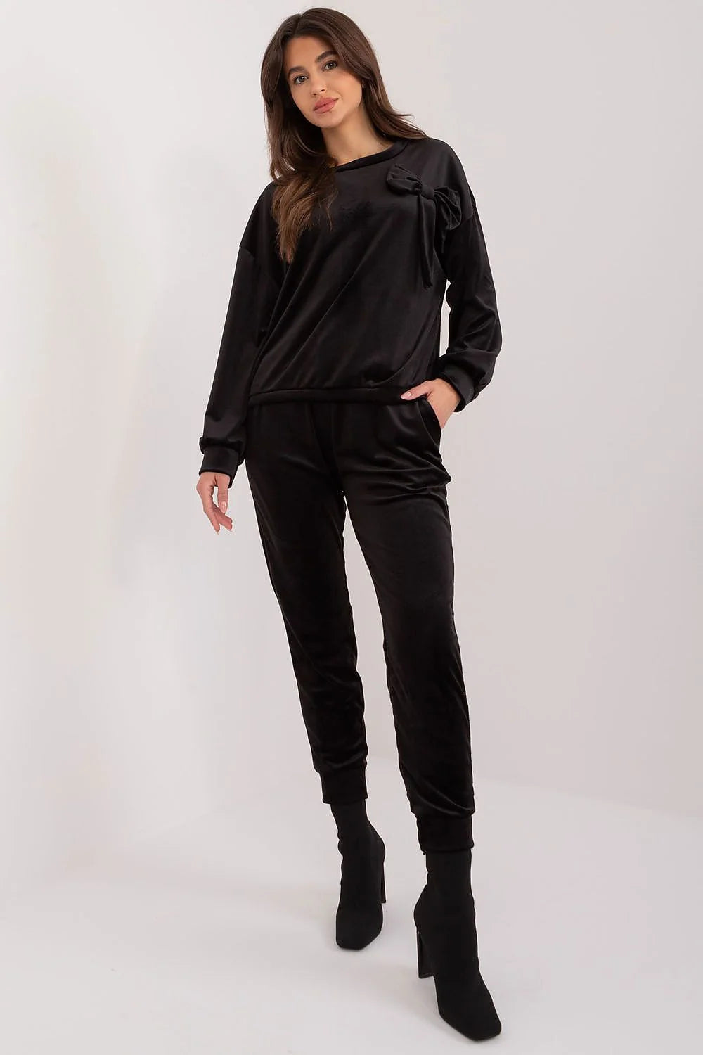 Ensemble Italy Moda pour femme en velours noir, haut col rond avec nœud, pantalon taille élastique coupe fuselée
