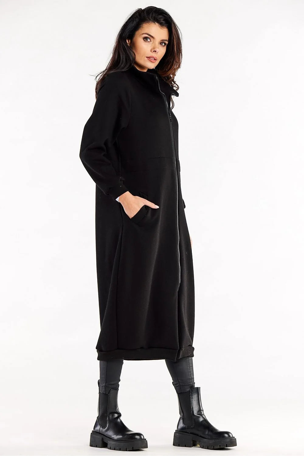 Manteau long épuré pour femme en coton 95% élasthanne 5% col montant manches longues fermeture éclair poches latérales taille ajustable
