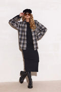 chemise manches longues oversize shacket carreaux noir gris blanc flanelle brossée boutonnage frontal hanches polyester rayon polonaise casual grunge automne