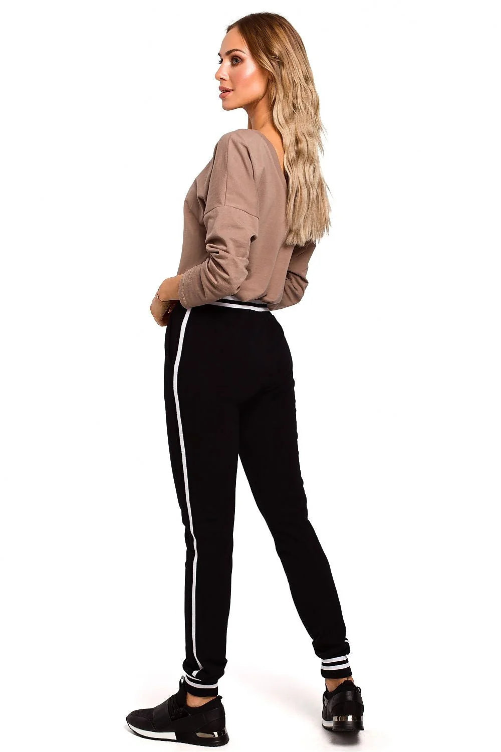 Ensemble sportif femme coton noir marron confortable chic athleisure décontracté jogger sweat-shirt manches longues
