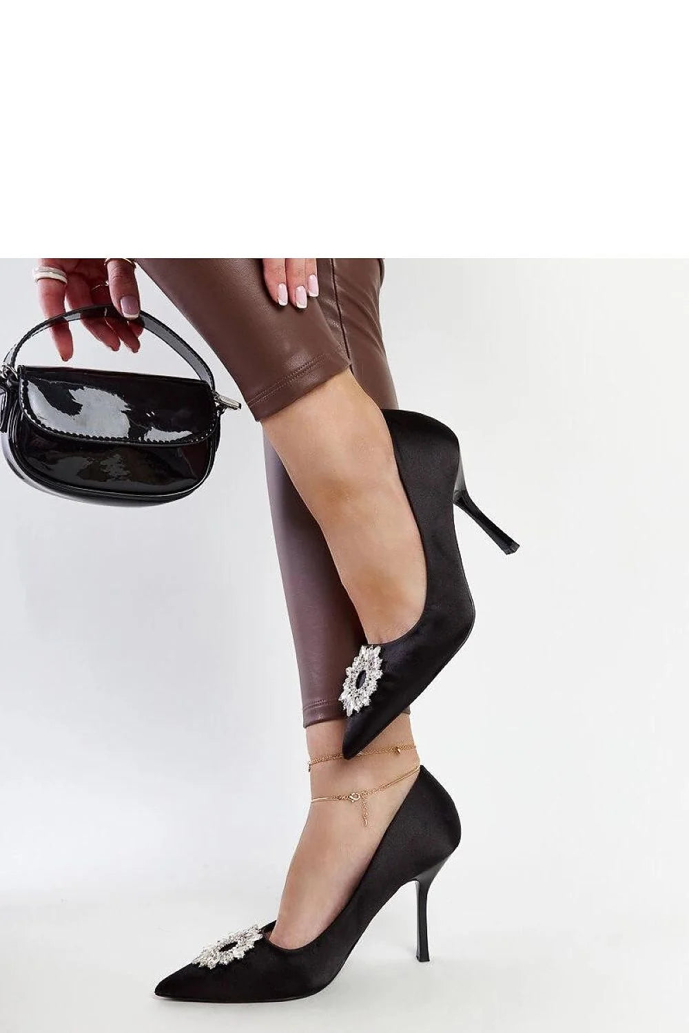 Escarpins à talons hauts Solea, noir, satiné, zircons, bout pointu, fermeture éclair, tissu, été, mode, femmes