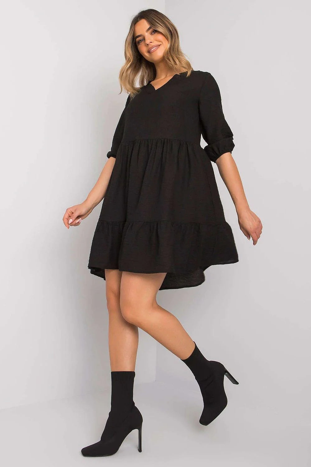 Robe de jour Ex Moda design moderne élégante polyvalente couleur noire taille ajustable manches 3/4 volants femme