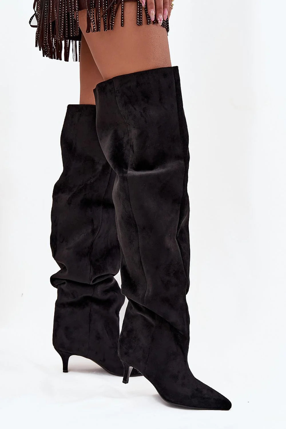 cuissardes femme suédine écologique noir tige haute slouchy slipon facile ajustée confortable bout pointu talon kitten 6cm finition velours soyeux