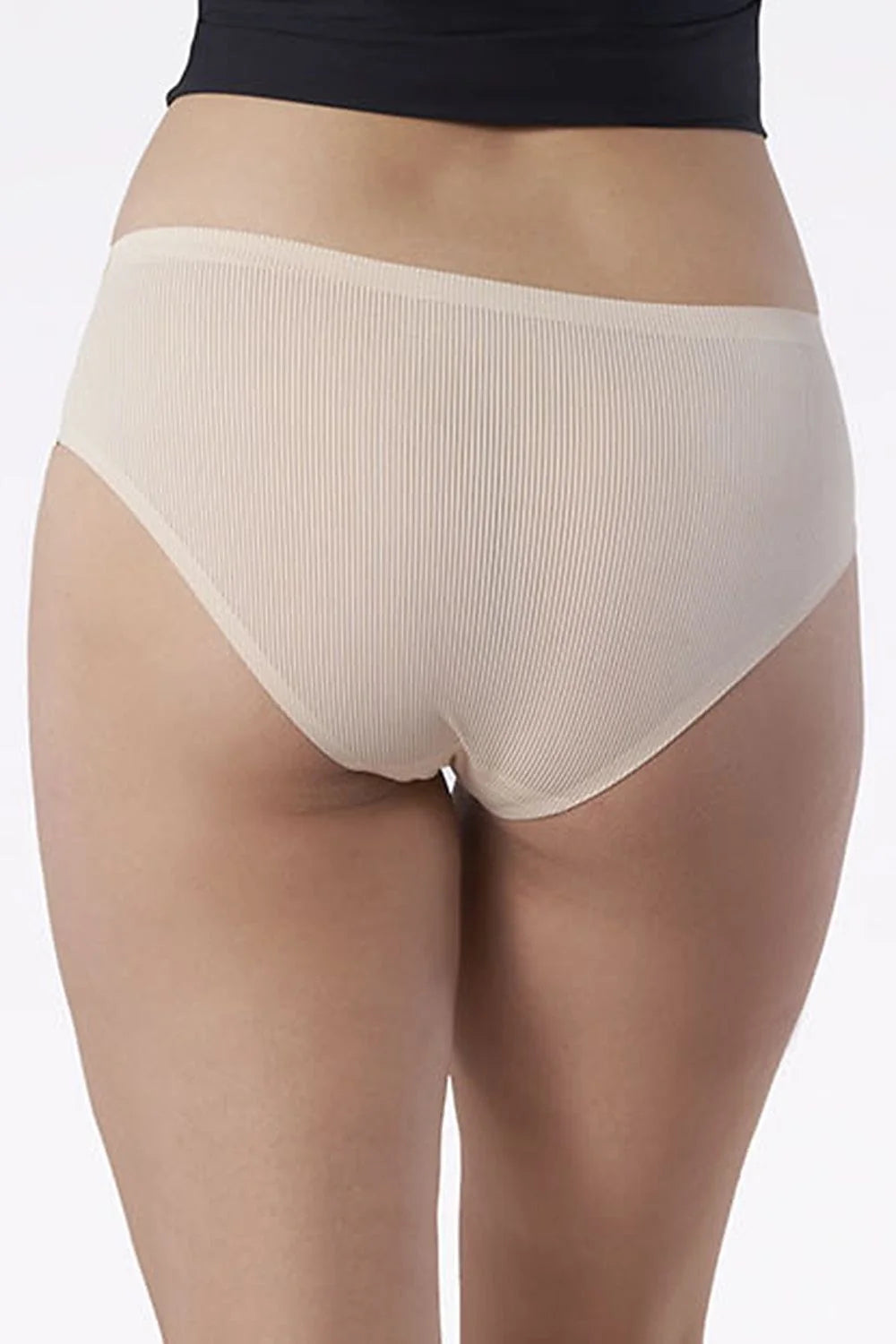 Culotte Julimex simple élégante coupe basse motif côtelé beige élastique confortable sans coutures femmes