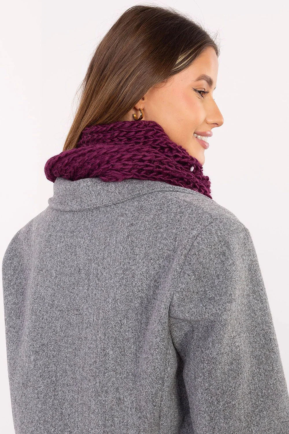 écharpe femme bordeaux grosse maille tricotée ample longue moelleuse pompons larges douce confortable chaude acrylique