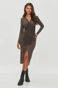 Robe élégante pour femme en viscose, manches longues, couleur marron foncée, coupe ajustée, style moderne