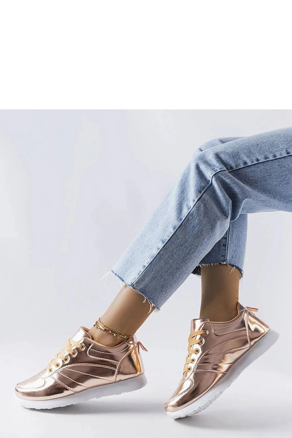 Baskets mode femmes élégance sportive design moderne doré rose métallisé semelle caoutchouc blanc ajustement parfait