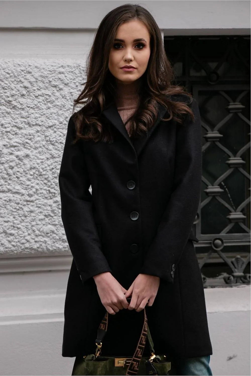 Manteau classique élégant pour femme en laine acrylique coupe ajustée boutons noirs taille ajustable manches longues