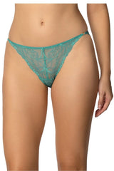 string dentelle transparente émeraude motif floral délicat triangle échancré festonnés taille basse fines brides anneaux métalliques maille légère sensuelle