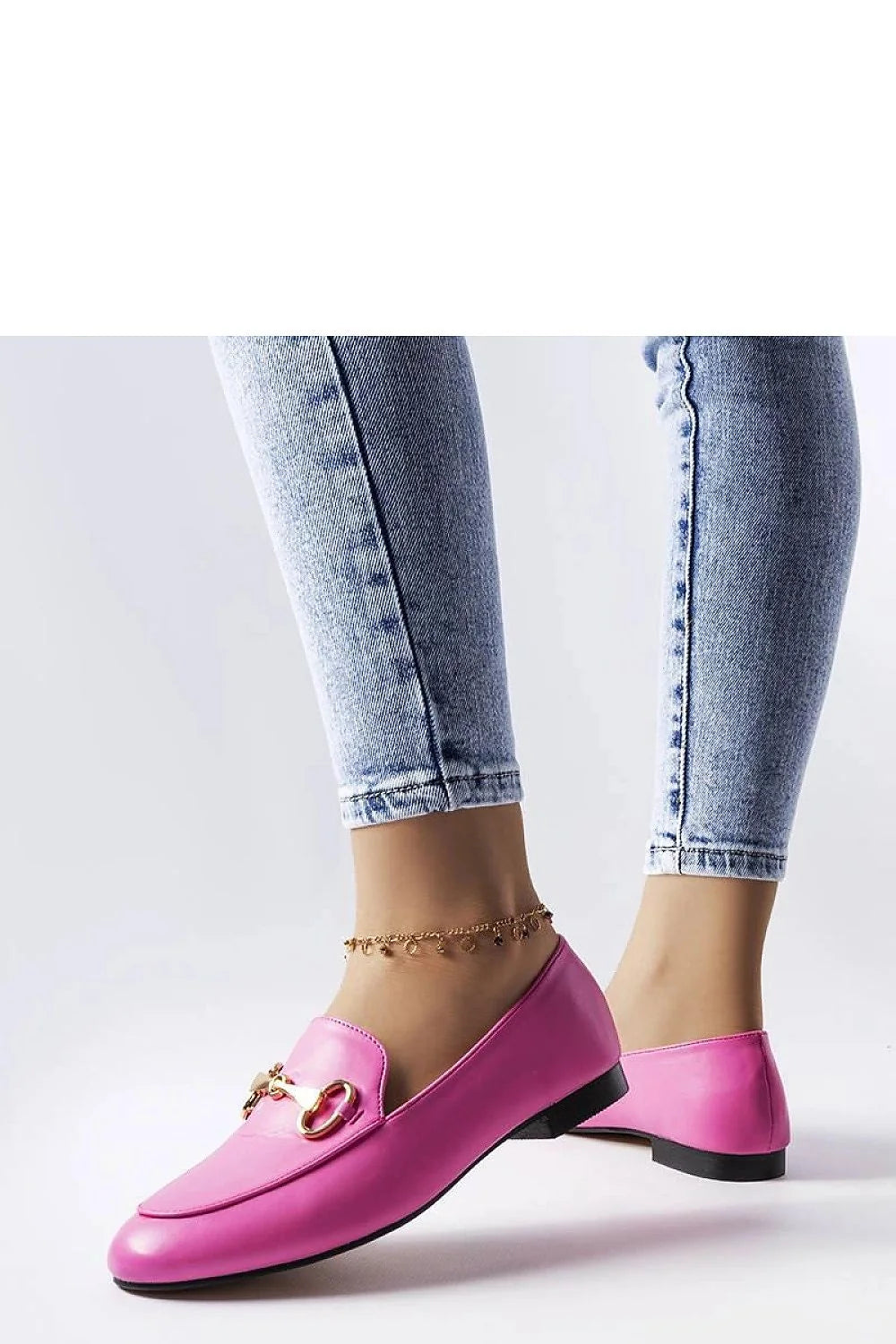 Moccasins Solea femmes cuir écolo rose vif style audacieux ornement métal doré tige basse confortable occasion décontractée élégante