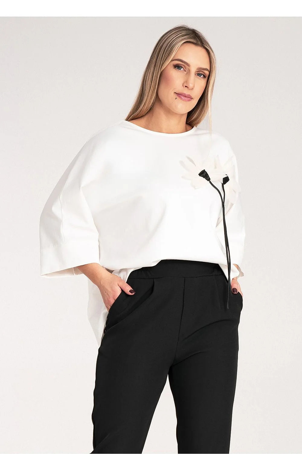 Chemisier Figl féminin élégant décontracté manches trois-quarts fleurs brodées coton élasthanne polyester femme mode été
