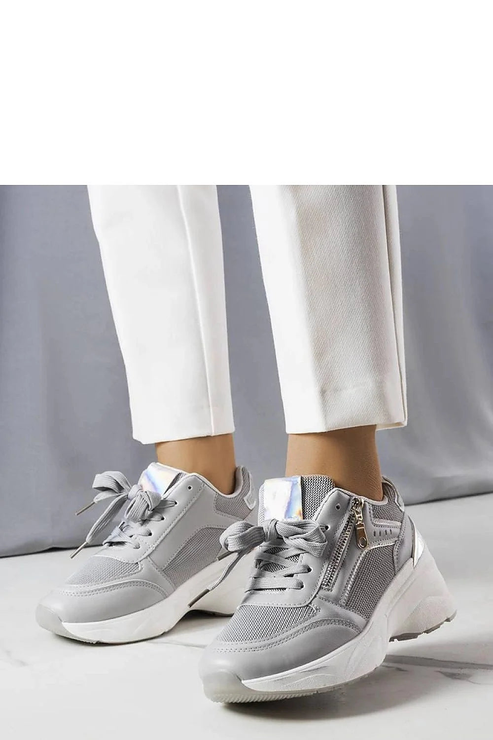 Baskets sneakers femme modernes élégantes grises plateforme maille cuir synthétique lacets larges semelle blanche