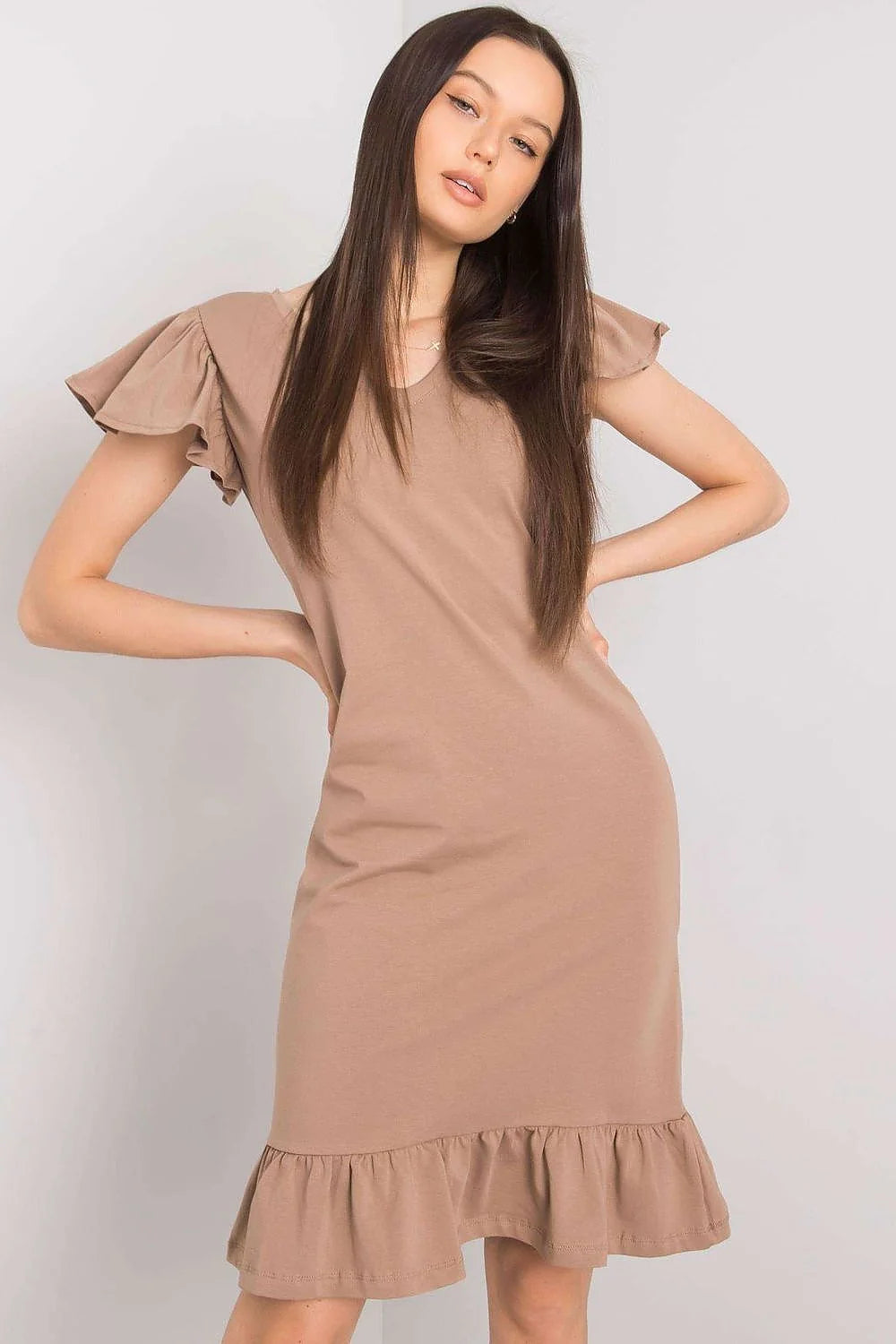 Robe de jour Fancy manches courtes volants coton taupé ajustée féminine polyvalente été printemps