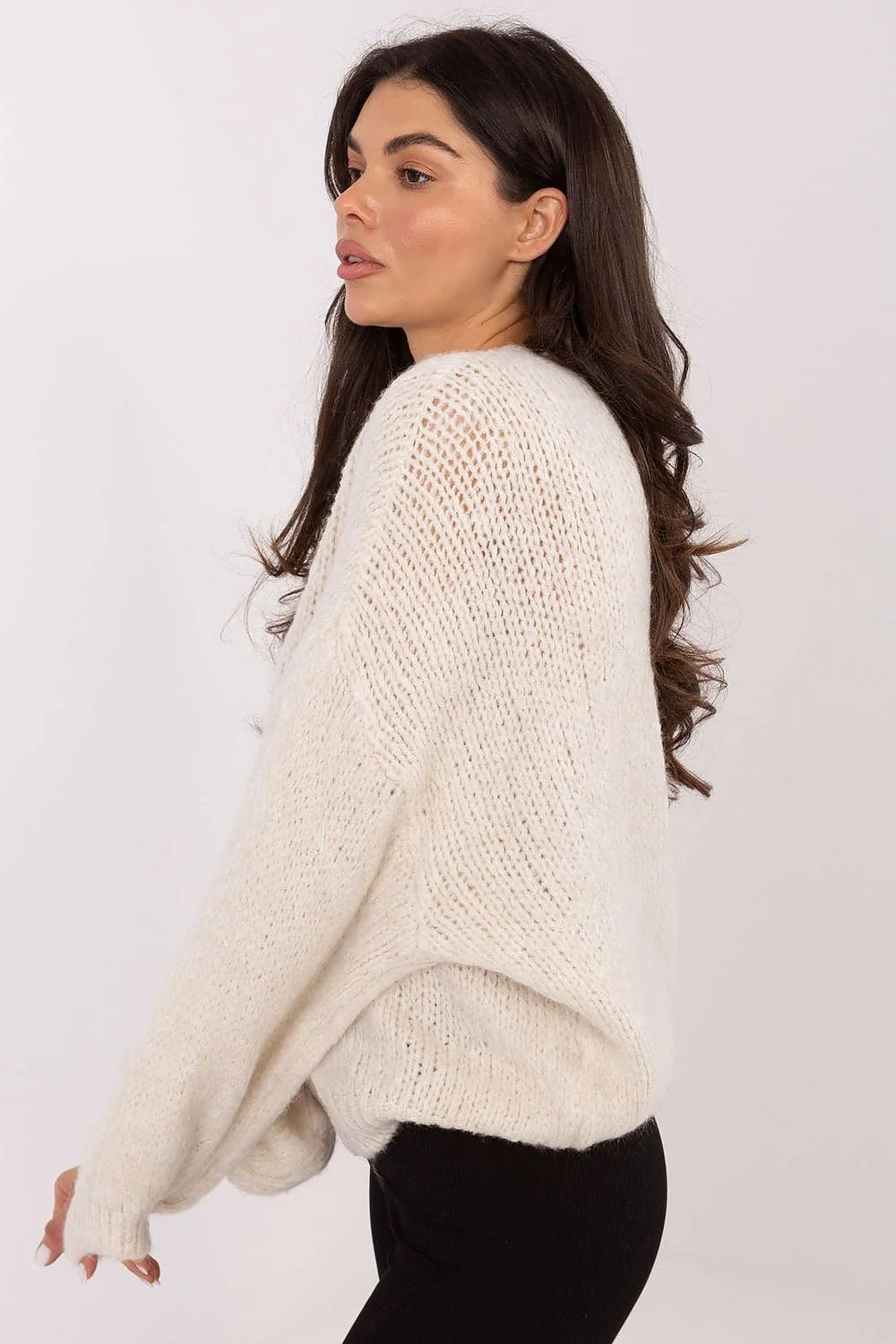 pull femme oversize grosse maille ecru col rond torsade centrale manches longues ballon bordcotes poignets duveteux chaud confortable cosy hanches