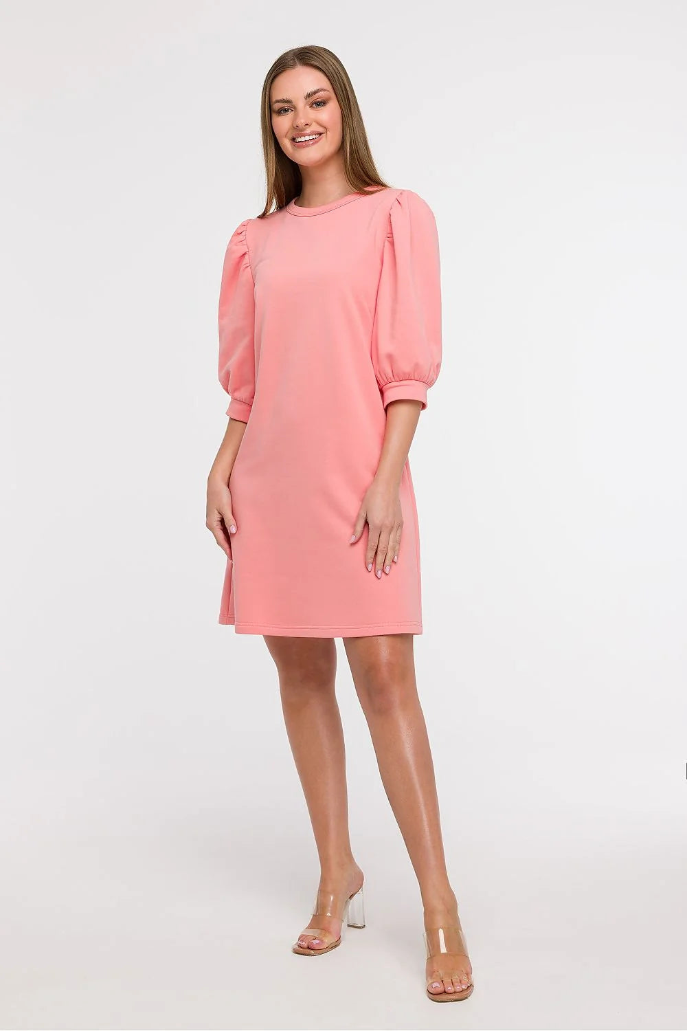 robe élégante femme rose pastel courte coupe droite trapèze manches bouffantes mi longues poignets maille stretch douce structurée
