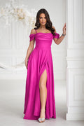 Robe longue élégante pour femme en satin fuchsia couleur vives encolure carmen manches tombantes fente haute occasion spéciale
