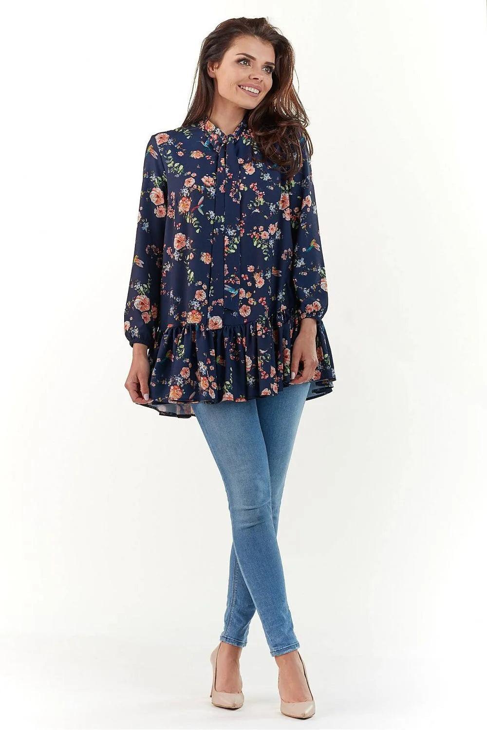 chemisier féminin élégant polyester élasthanne motif floral multicolore ample nœud lavallière manches longues bouffantes poignets élastiques volant bas