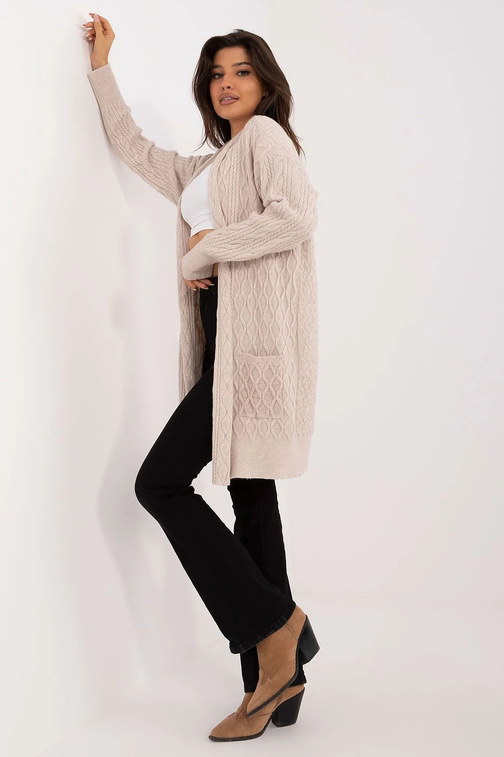Cardigan long pour femme style ouvert texture douce beige clair automne-hiver casual versatile tendance
