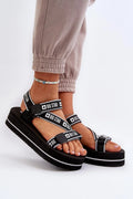 Sandales Big Star pour femmes confort été style moderne plateforme 4 cm sangles ajustables motif étoile blanche