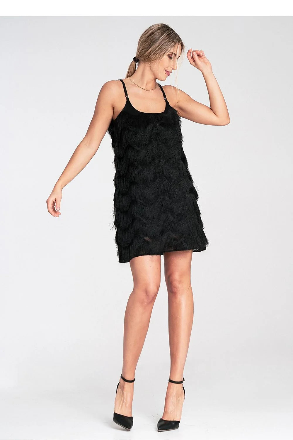 Robe de soirée élégante mini franges décoratives bretelles fines ajustables coupe ample doublée elasthanne polyester femme