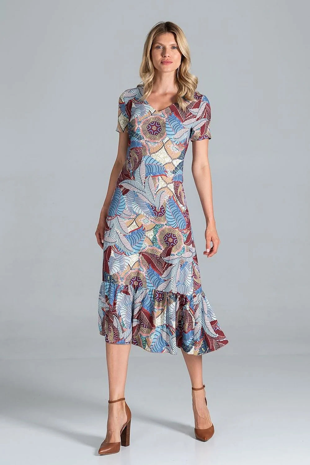 robe jour élégante colorée viscose fluide midi manches courtes encolureV taille marquée bas volanté imprimée multicolore bohème chic