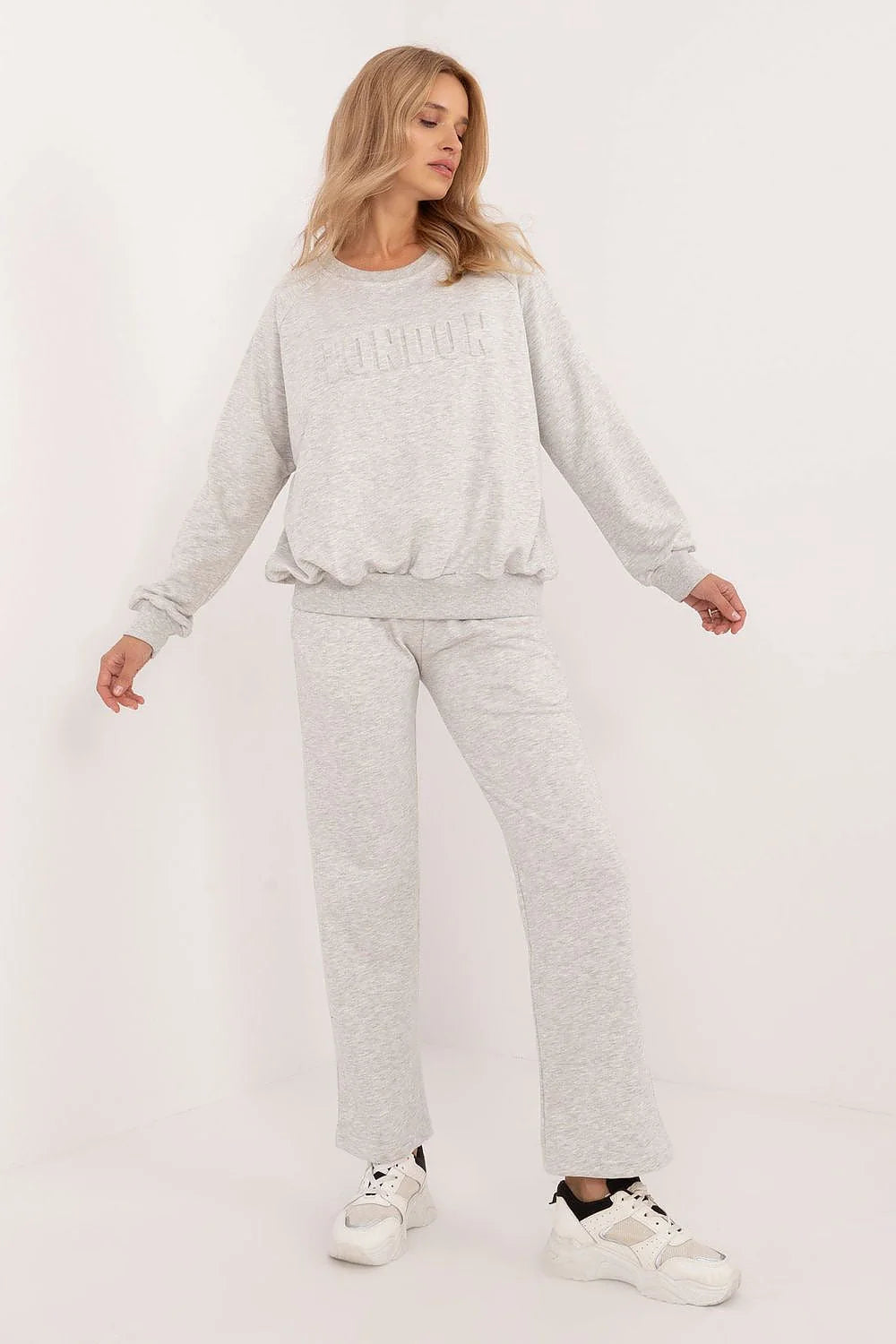 Ensemble casual femme sweatshirt et pantalon coton polyester gris chiné manches longues poches logo