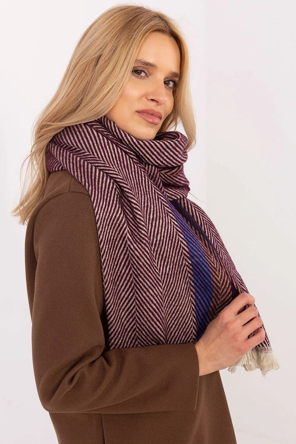 Écharpe d'hiver élégante en viscose motif chevrons violet bleu beige longueur 194 cm femmes