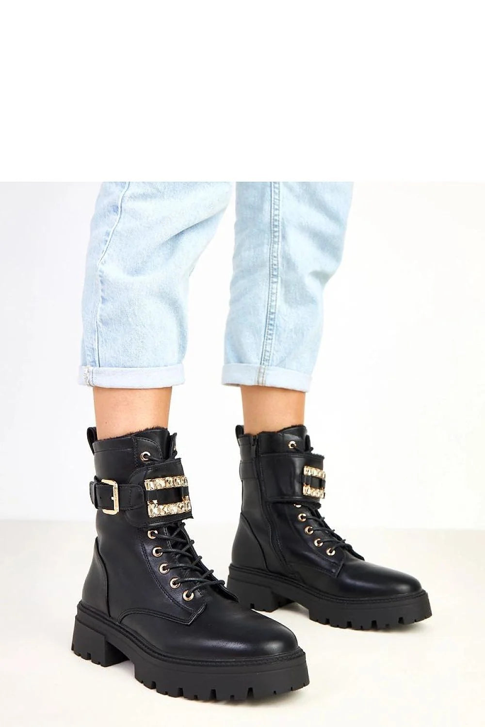 bottines femme cuir écologique noir tige mollet lacets fermeture éclair latérale semelle plateforme crantée talon plat pierres scintillantes chaîne dorée