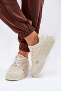 Chaussures de sport Step in style pour femmes, design contemporain, cuir artificiel, semelle piano, beige crème, confortable, style urbain, mode décontractée, idée cadeau