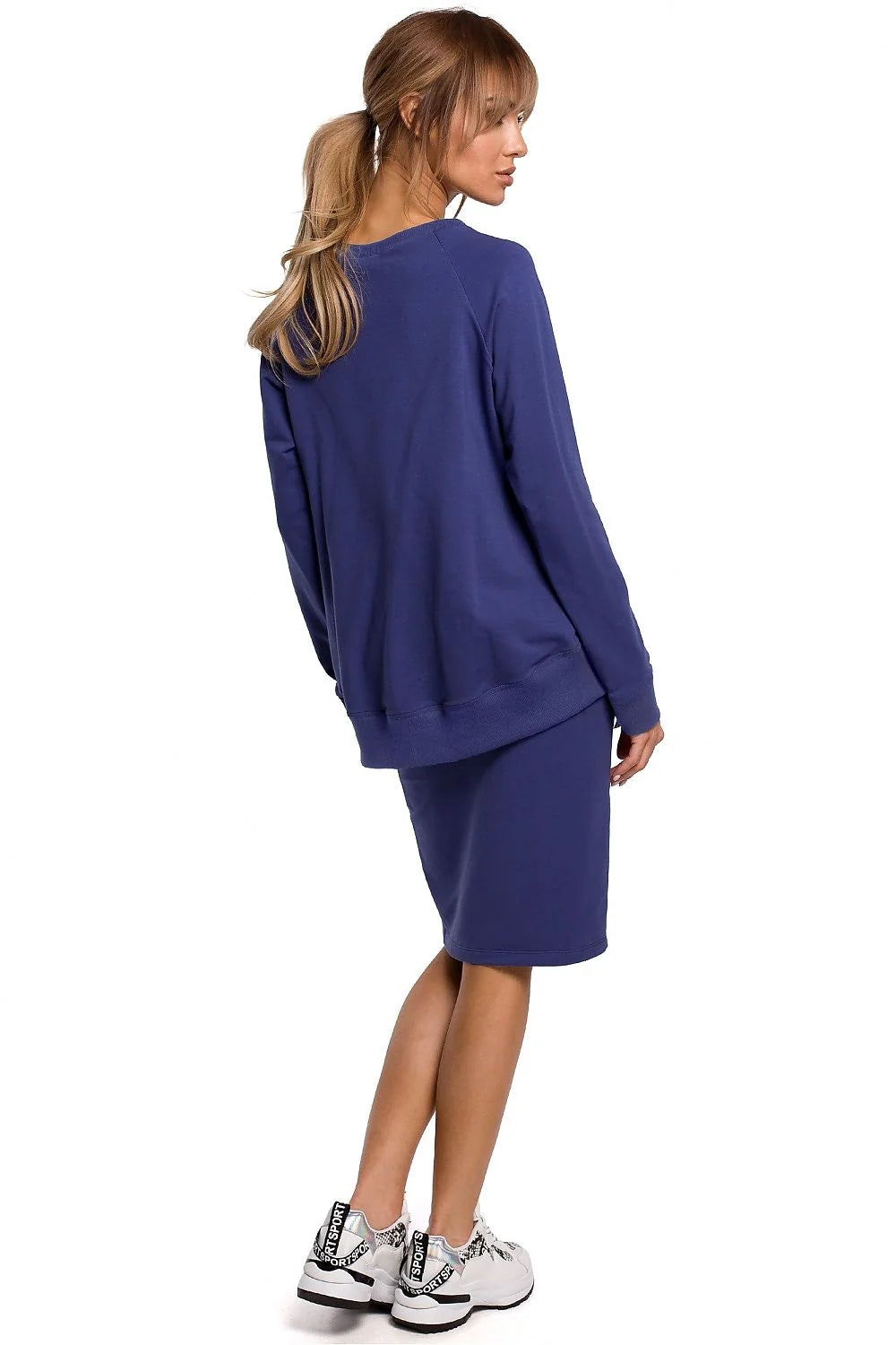 Ensemble jupe sweat coton élasthanne noir style sportif décontracté pour femmes modernes confort élégant