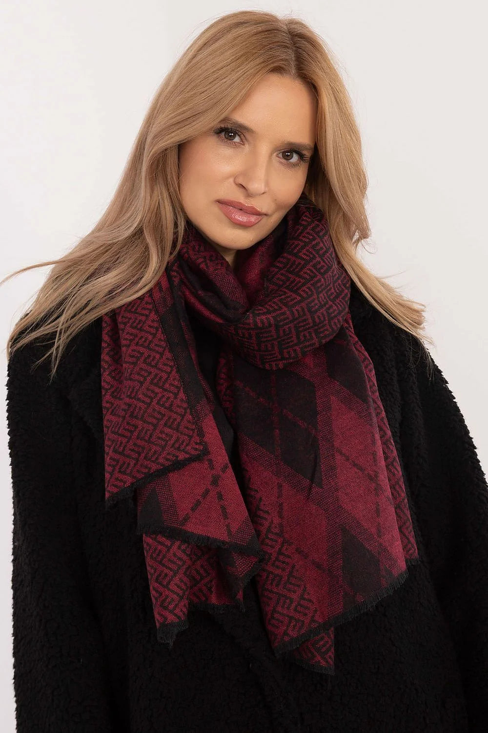 Foulard pour femme en viscose motif géométrique rouge bordeaux et noir, grande taille 190x69 cm, style moderne et intemporel, idéal pour l'automne et l'hiver,多种 wearing方式, accessoire élégant et confortable